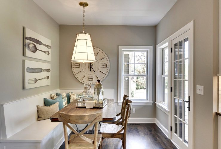 traditional dining room with Sherwin-Williams colonnade gray 7641 wall paint color