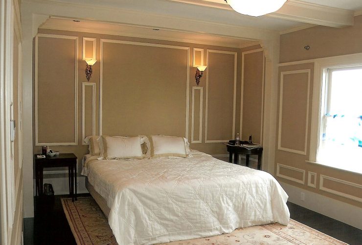 beige wall and white trim color combinations