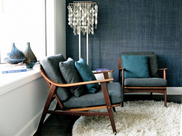 dark grey, teal and dark blue living room