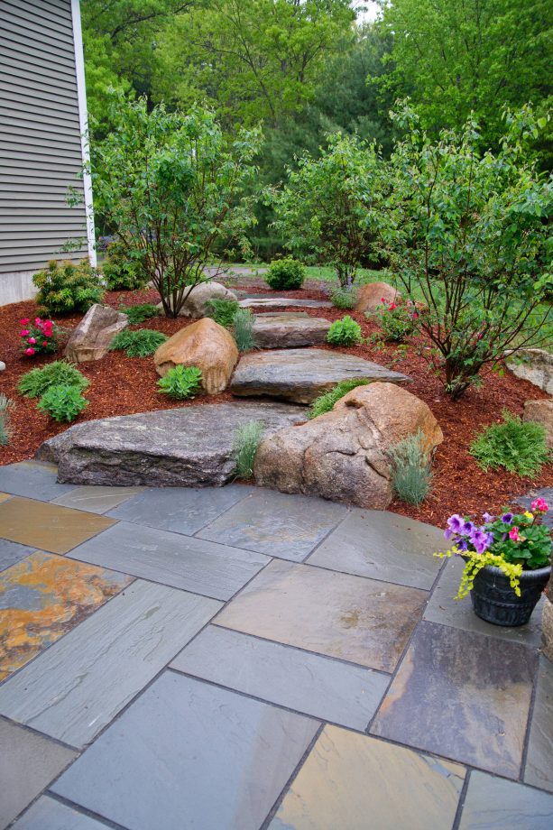 fieldstone and hemlock mulch combination