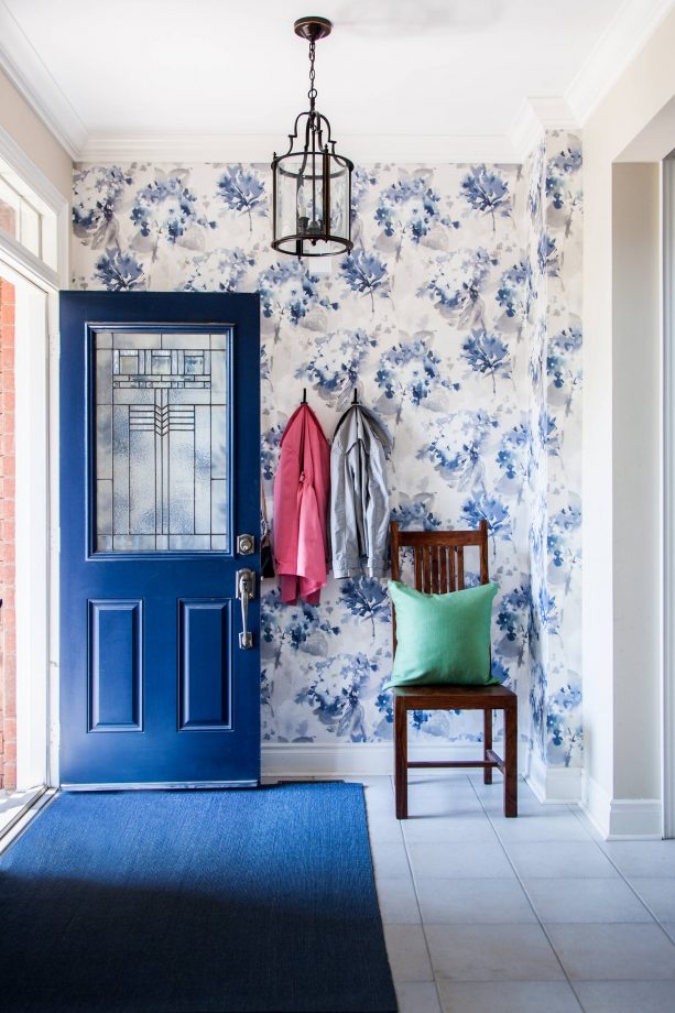 a traditional Benjamin Moore Hale Navy front door