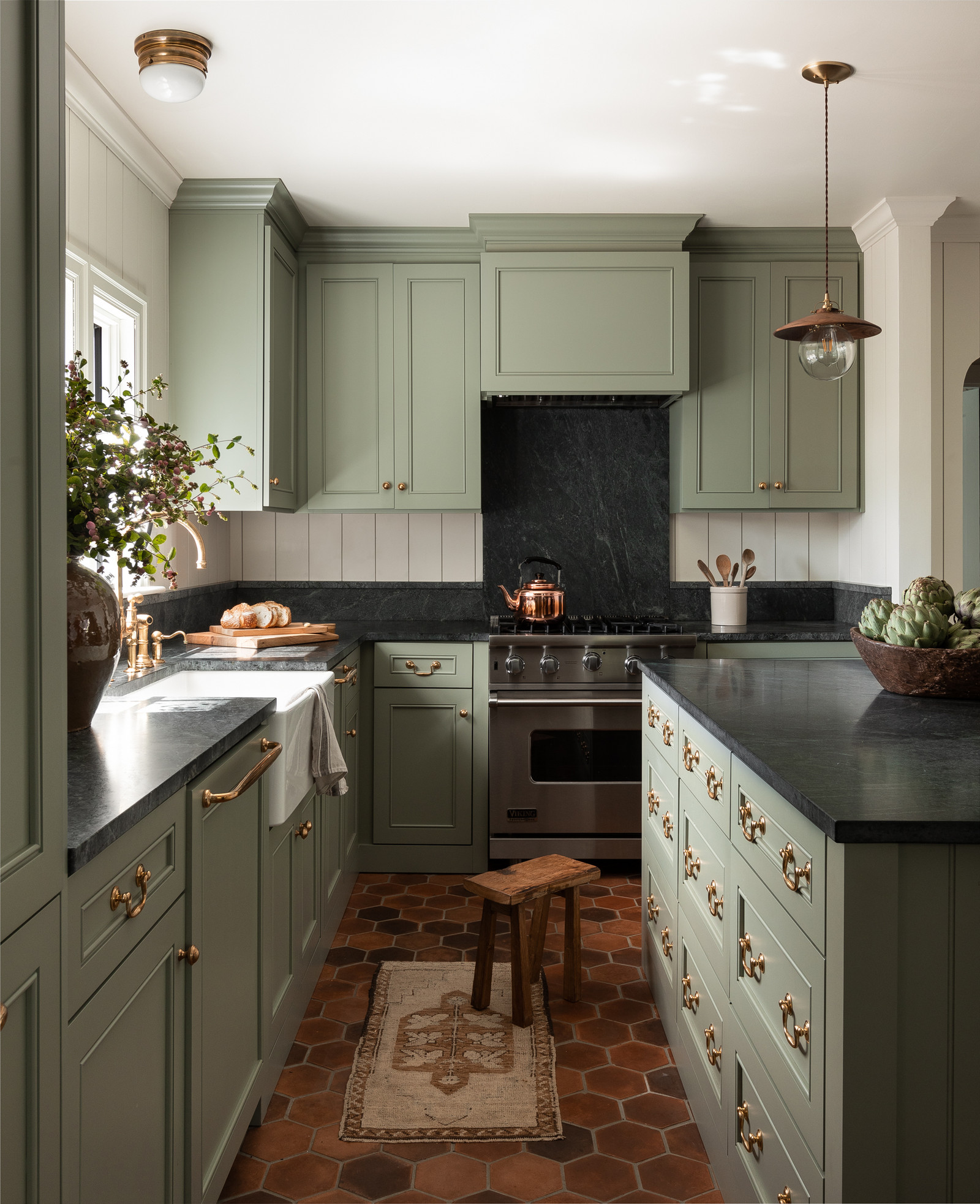 17 Charming Sage Green House Designs to Inspire You – JimenezPhoto
