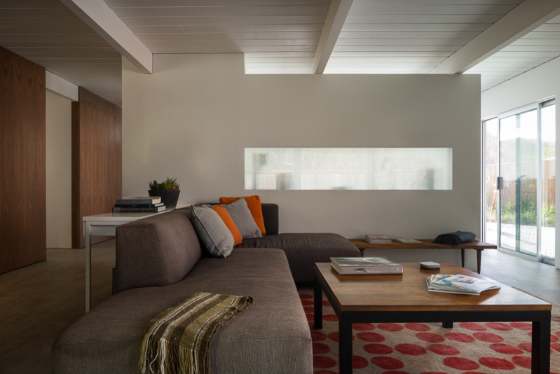 13 Awesome Interior Windows between Rooms for Both Function and Look ...