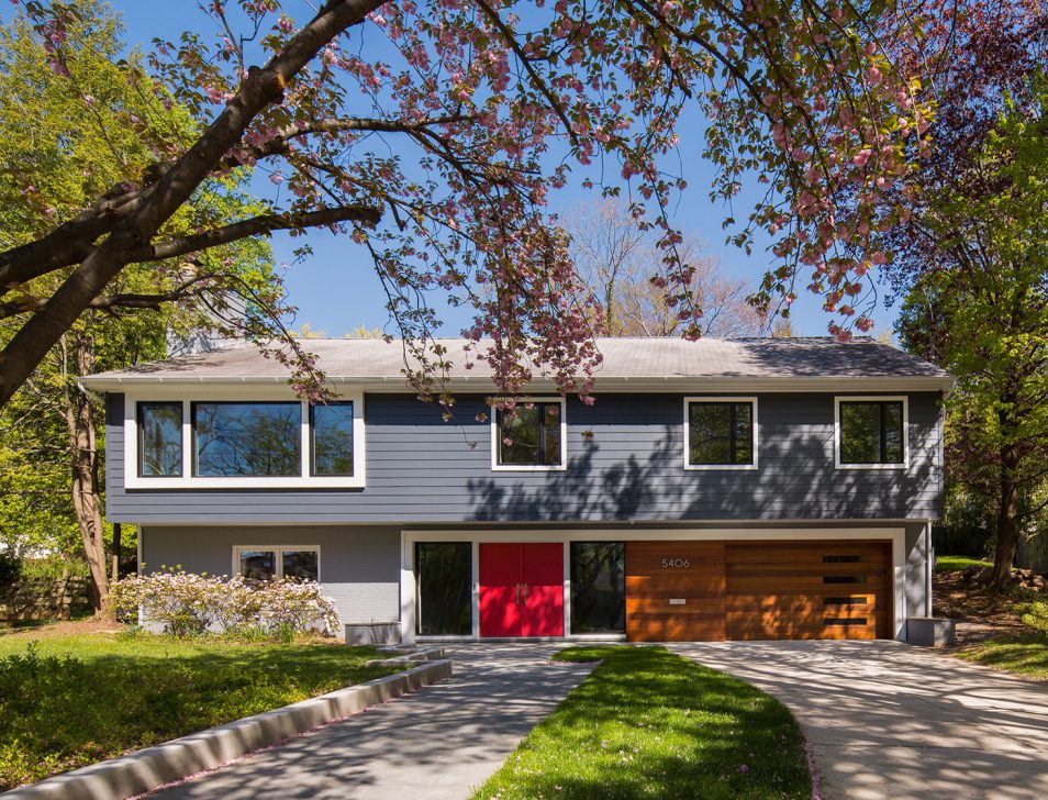 70s House Exterior Makeover: 8 Stunning Before and After Ideas to Get ...