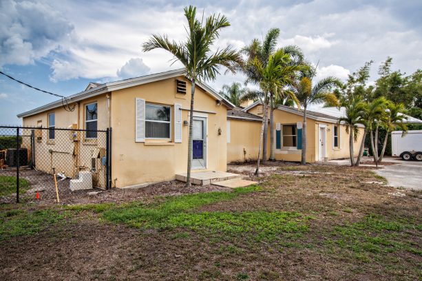 this tropical 70s house needs a makeover to update the look