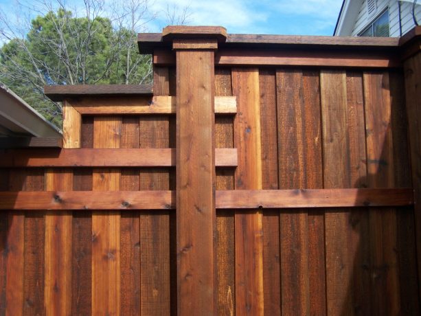 an example of boxed post in a board on board fencing style